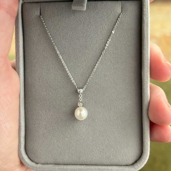 Jewelry - Pearl and Diamond Necklace
